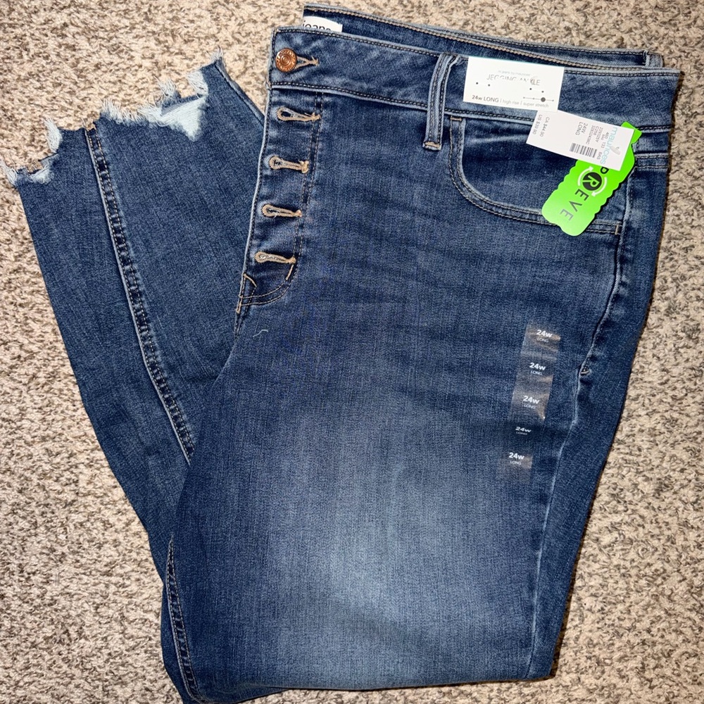 Maurices Dark Blue Button-Fly high rise jegging ankle. Size 24w long